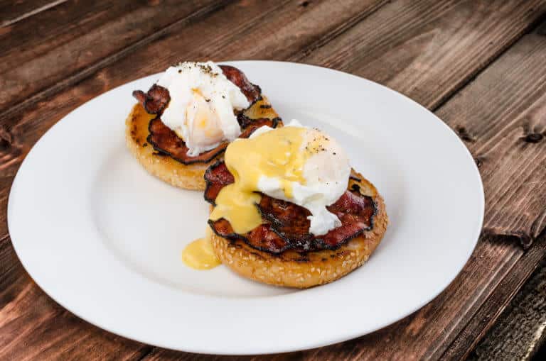 Spicy Hollandaise Sauce