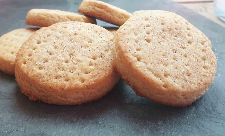 Easy Chipotle Shortbread