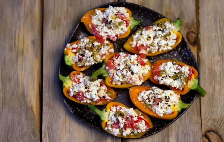 what goes well with stuffed peppers