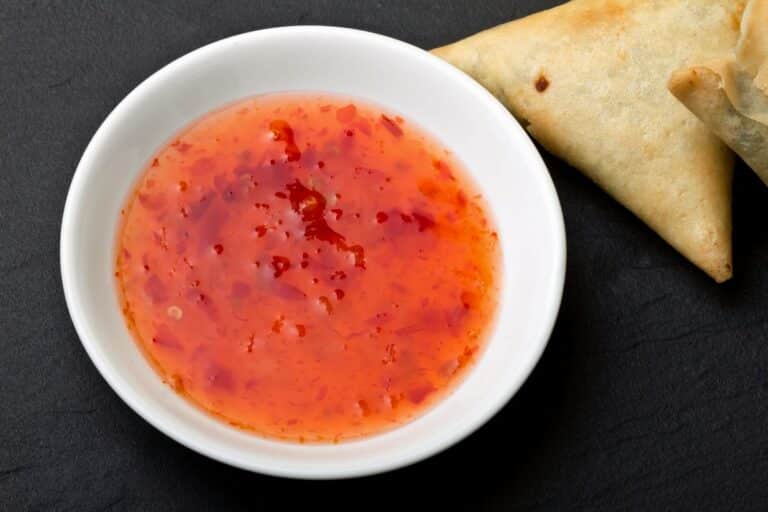 does sweet chili sauce need to be refrigerated